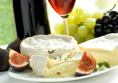 cheese and red wine summer
