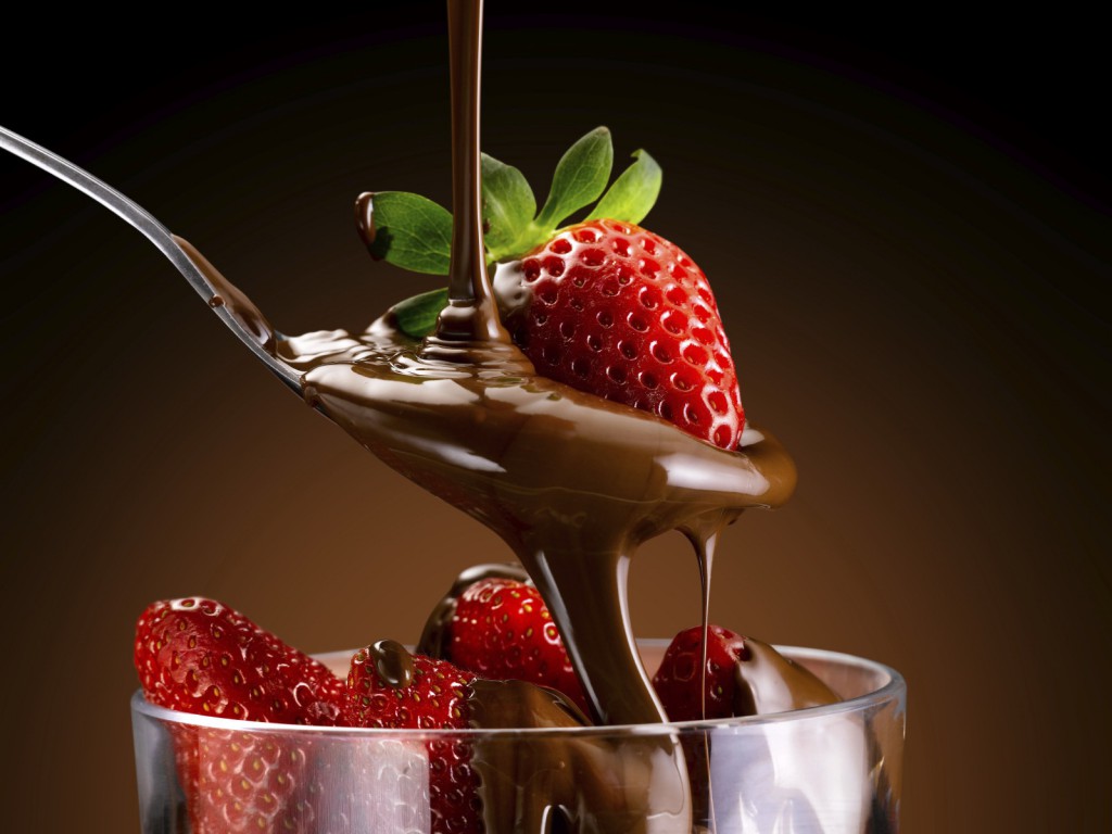 strawberry chocolate drizzle xl
