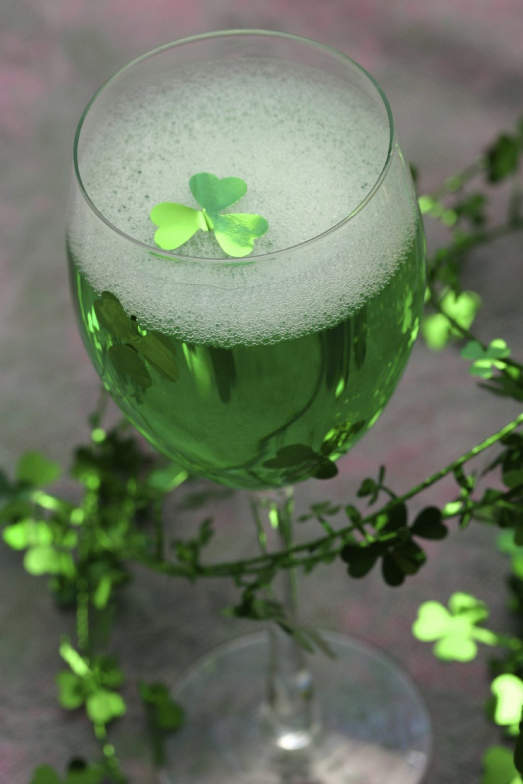 8 Best Wines for St. Patrick's Day + Irish Food Pairings (Video