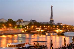 Paris: City of Light, Food & Wine