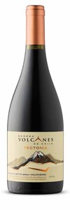 Bodega Volcanes de Chile Tectonia Grenache Petite Sirah Mourvèdre 2021