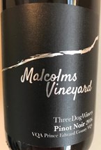 Three Dog Winery Malcolm's Vineyard Pinot Noir 2016