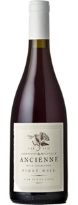 Lightfoot & Wolfville Vineyards Ancienne  Pinot Noir 2015