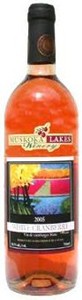 Muskoka Lakes Winery White Cranberry Wine 2011