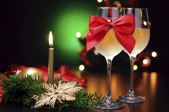 Christmas gift wine.jpg